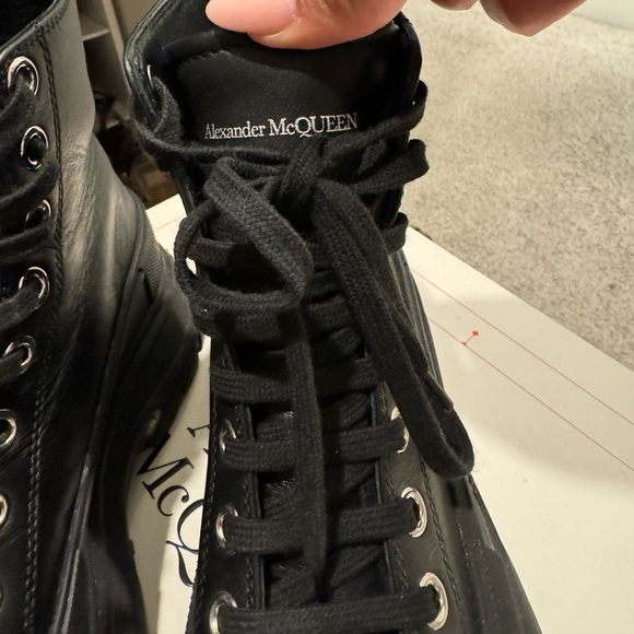 Alexander McQueen Black Leather Tread Slick Chunky Lug Sole Boot Sneaker 38.5 - Picture 6 of 13